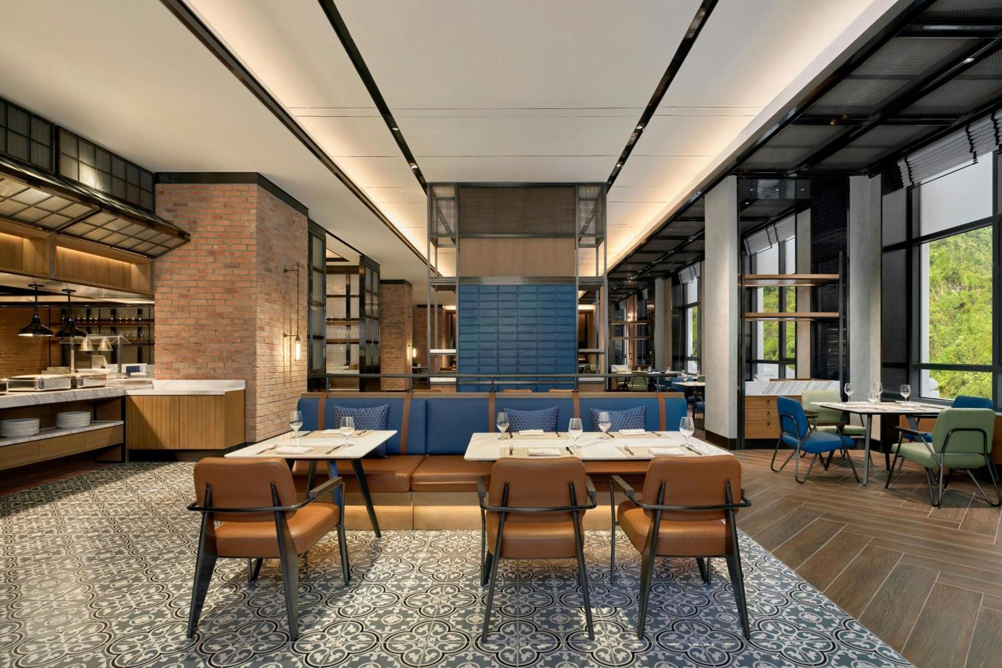 Four Points By Sheraton Ha Giang Exterior photo
